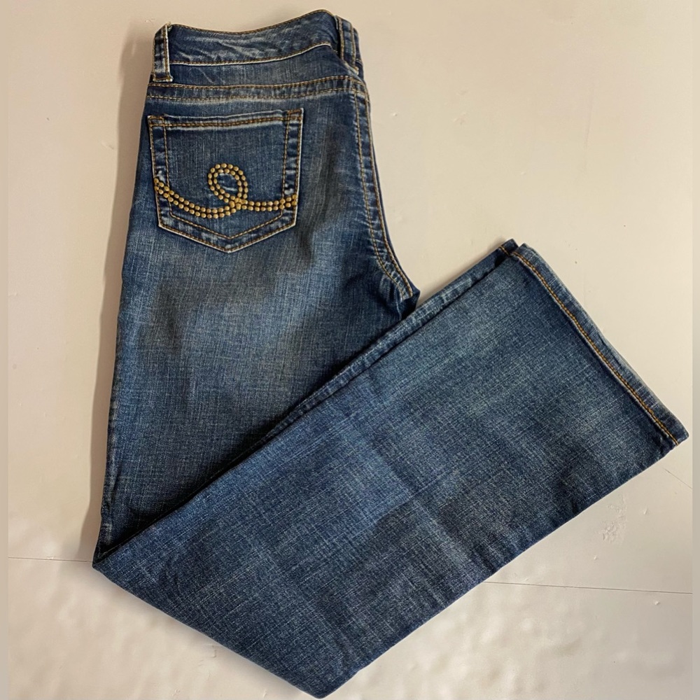 Seven7 Jeans-Boot cut.Size 31.In Excellent Condition